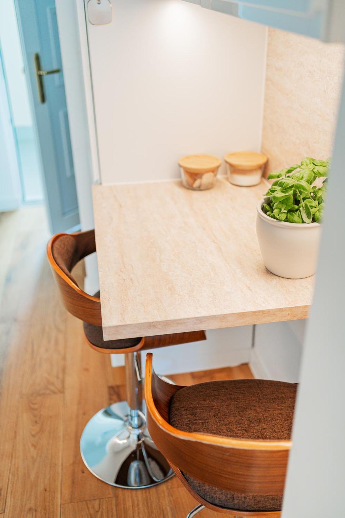 Apartament Sonnige Altbauwohnung Nahe Hauptbahnhof *