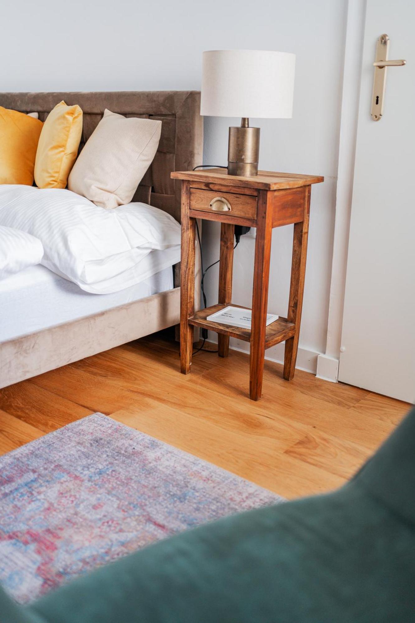 Apartament Sonnige Altbauwohnung Nahe Hauptbahnhof Wiedeń
