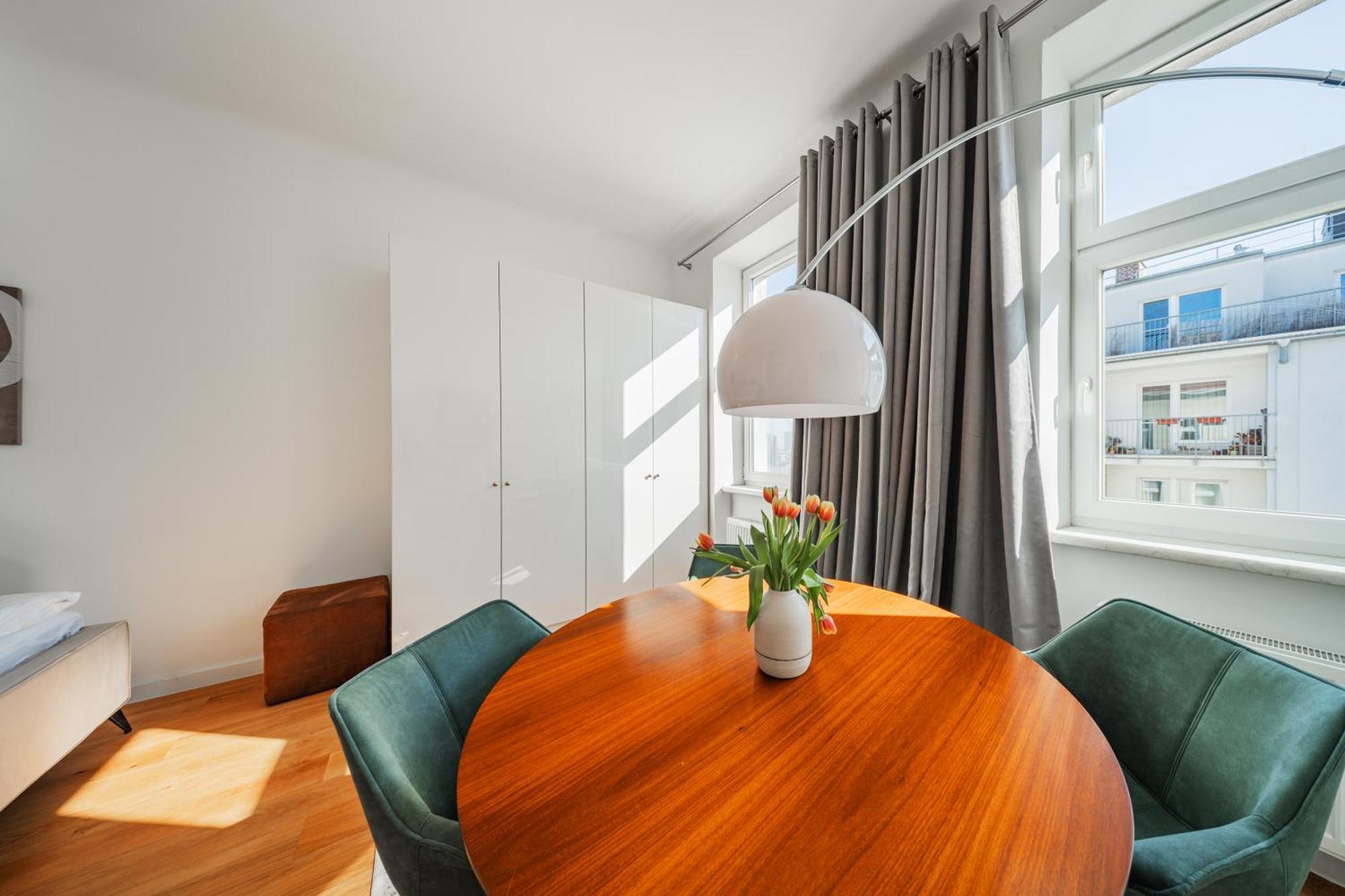 Sonnige Altbauwohnung Nahe Hauptbahnhof Apartament Wiedeń